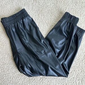 Calia by Carrie Underwood Pleather Pants size small